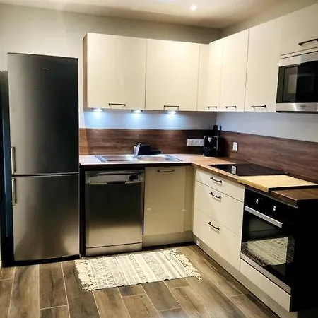 Sainte Marguerite Apartment *